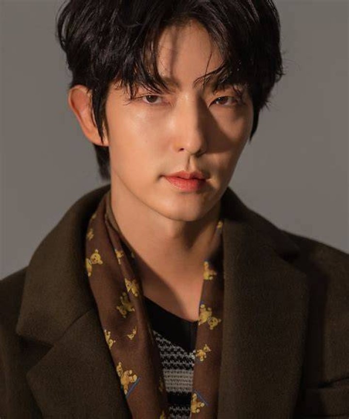 BlogPaper | Lee Joon Gi