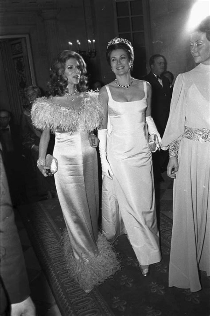 Grace Kelly: Princess Of London And Hollywood Icon