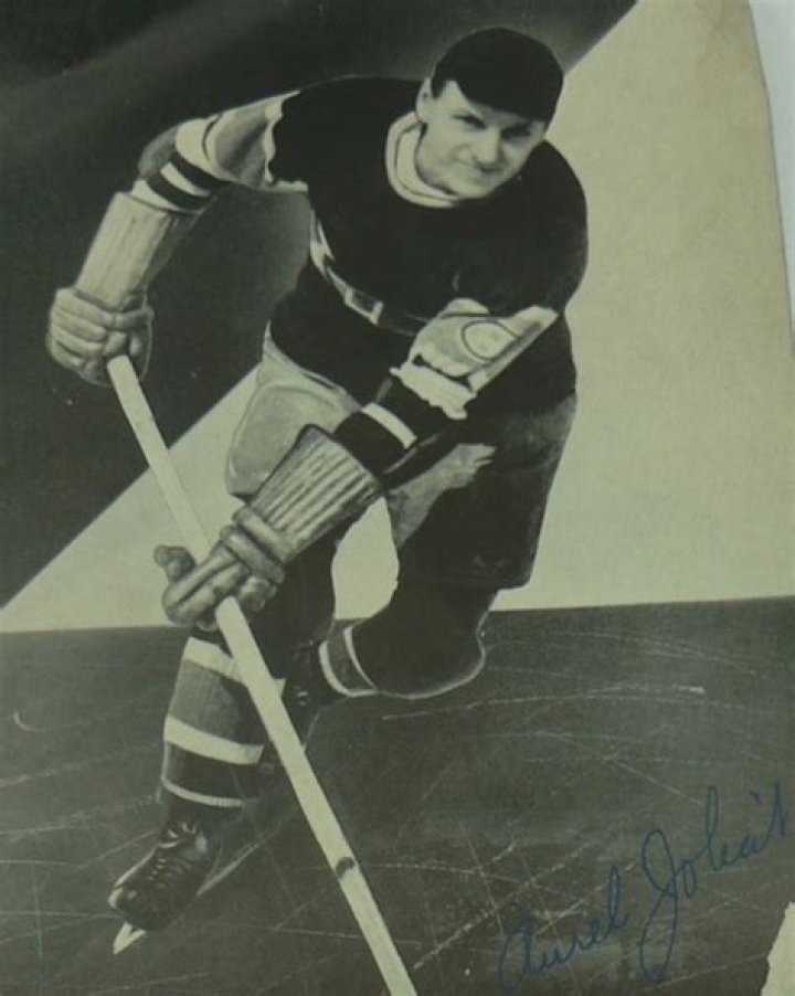 Legendary Aurel Joliat: Hockey's Puck Wizard