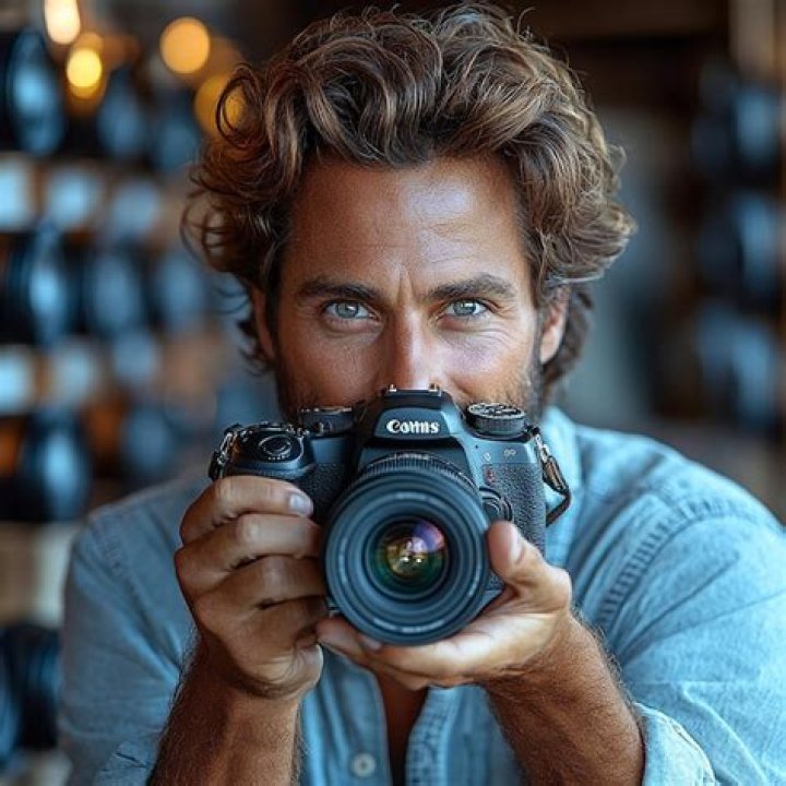 Professional Photographer: Darren Grey