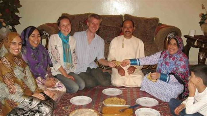 Unveiling The Solemn Traditions Of Omani Funerals