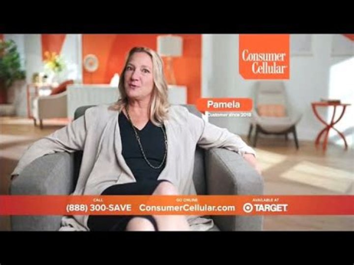 Who's The Actress In The Sam's Club Consumer Cellular Commercial?
