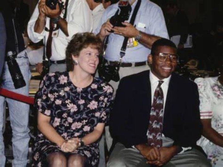 Who Is Jamal Thomas Mother